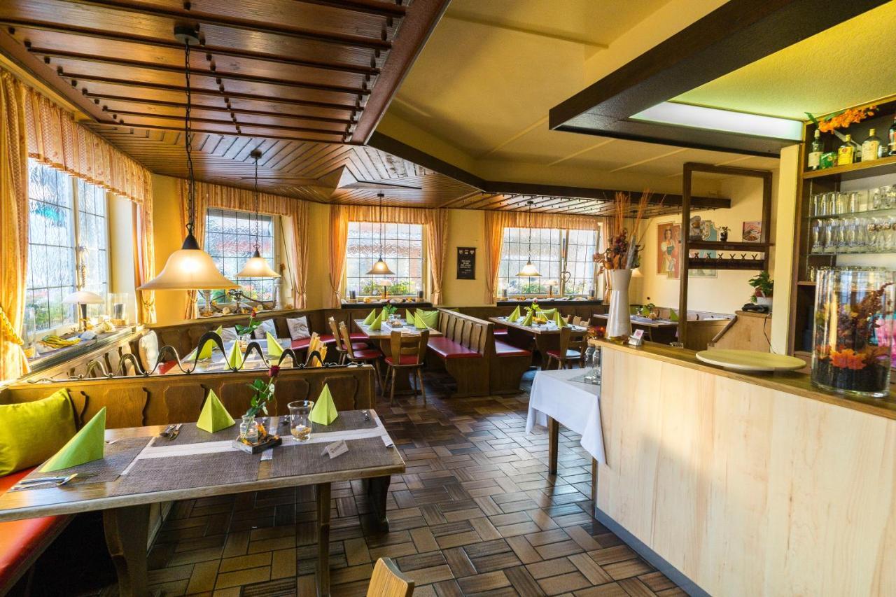 Hotel Gasthof Rose Günzburg Esterno foto